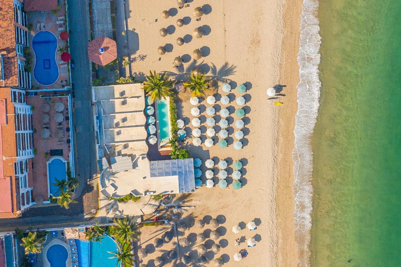 Suites At Sapphire Ocean Club Puerto Vallarta Exterior photo
