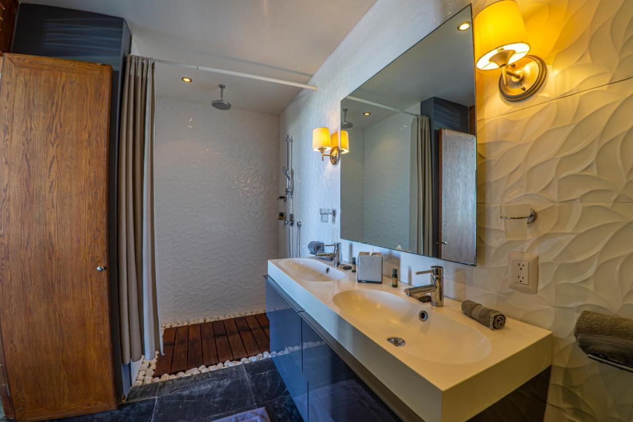 Suites At Sapphire Ocean Club Puerto Vallarta Exterior photo