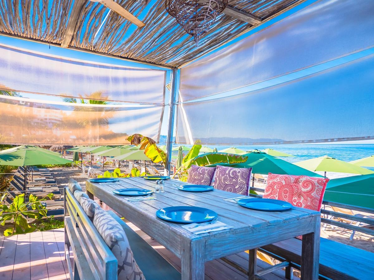 Suites At Sapphire Ocean Club Puerto Vallarta Exterior photo